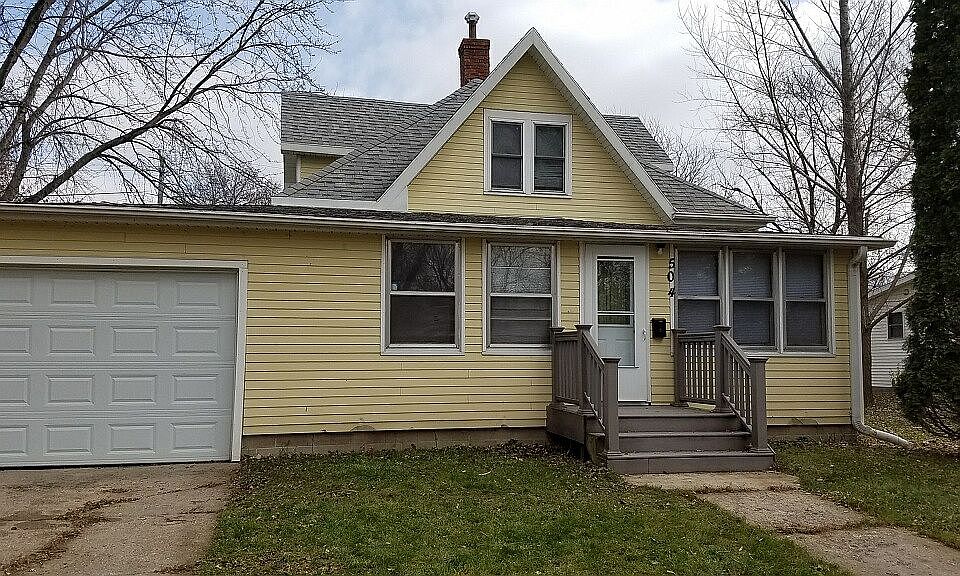 1st image of 504 Grand Ave