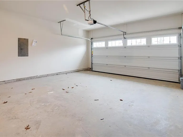 116 Cedar Ln — Photo 23