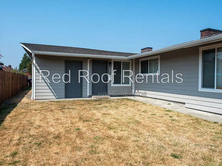 6726 S D St — Photo 2