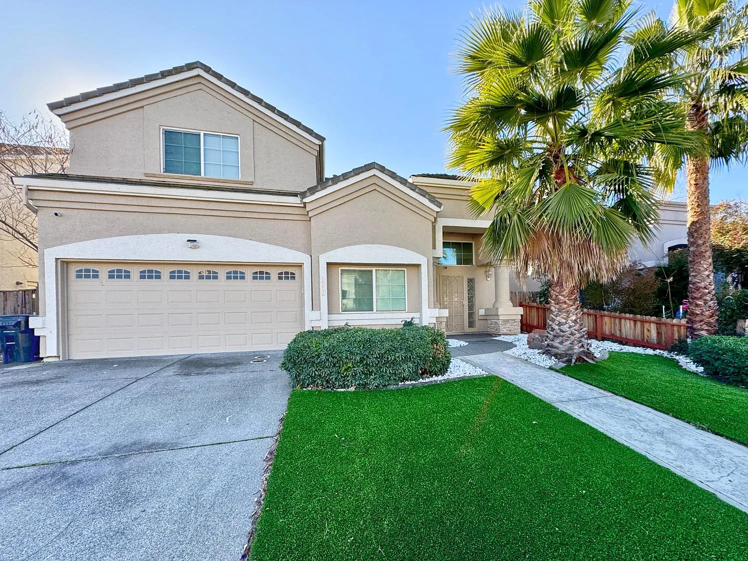 8908 Boulder Glen Way photo 1