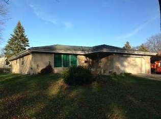 8700 W Spokane St, Milwaukee, WI 53224