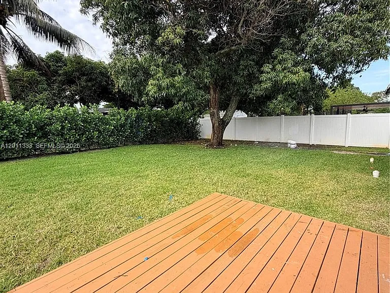 4350 NW 14th St — Photo 19