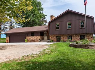 7447 Country Club Rd W, Byron, MN 55920