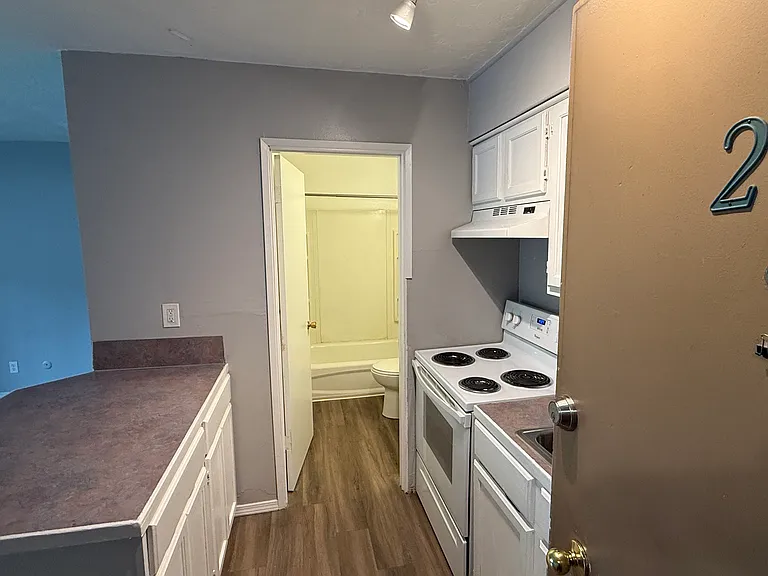 Lane Terrace Apartments — Photo 10