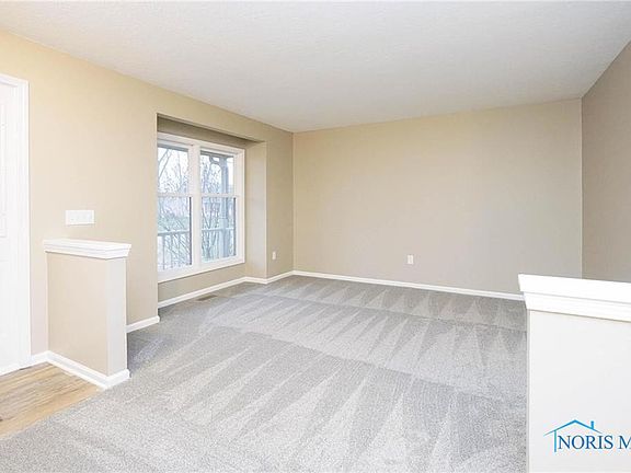 5th image of 816 N Hill Trl
