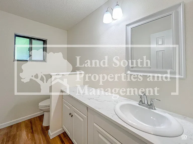 124 Rosalynn Cir — Photo 15