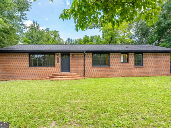2022 Pioneer St, Waycross, GA 31501