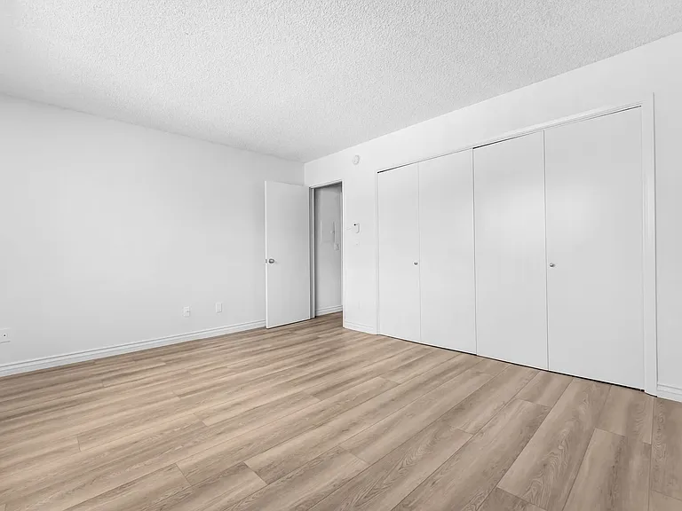 3415 McLaughlin Ave in Mar Vista! Steps to toe Mar Vista Rec Center! — Photo 13