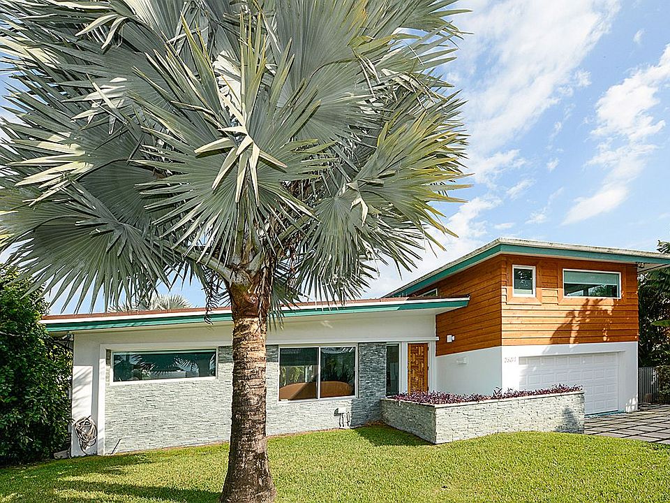 1st image of 2601 Grace Dr