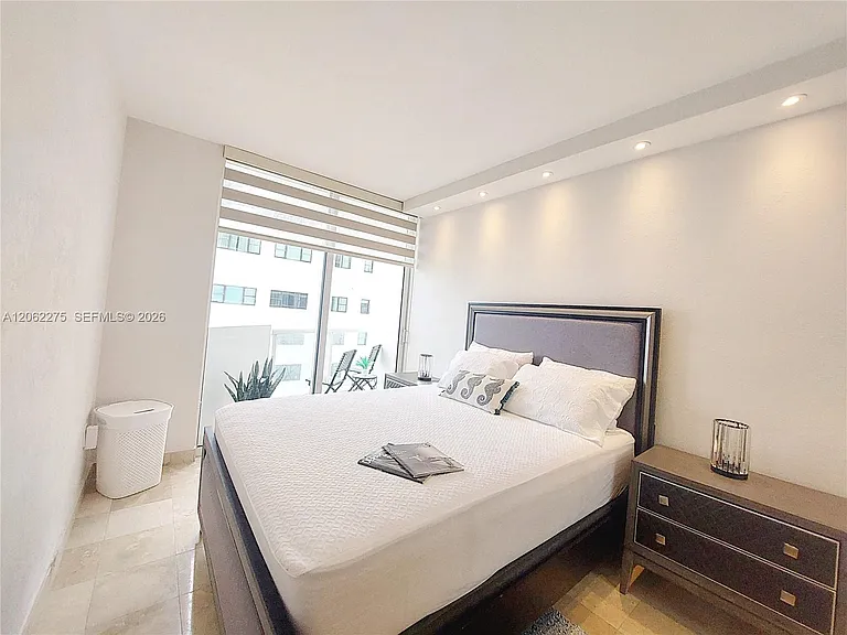6365 Collins Ave #905 — Photo 9