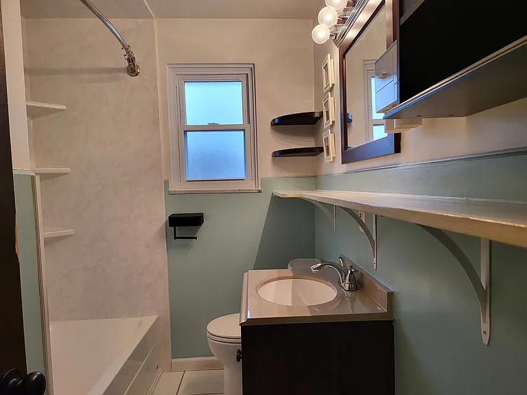2128 Carolina Ave — Photo 16