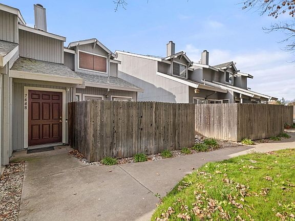 3rd image of 7648 Lily Mar Ln