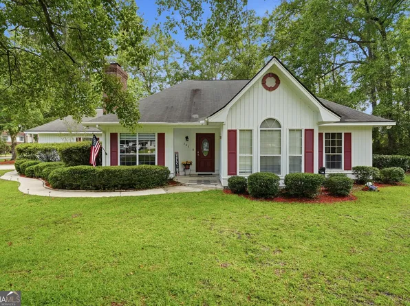 203 S Topi Trl, Hinesville, GA 31313