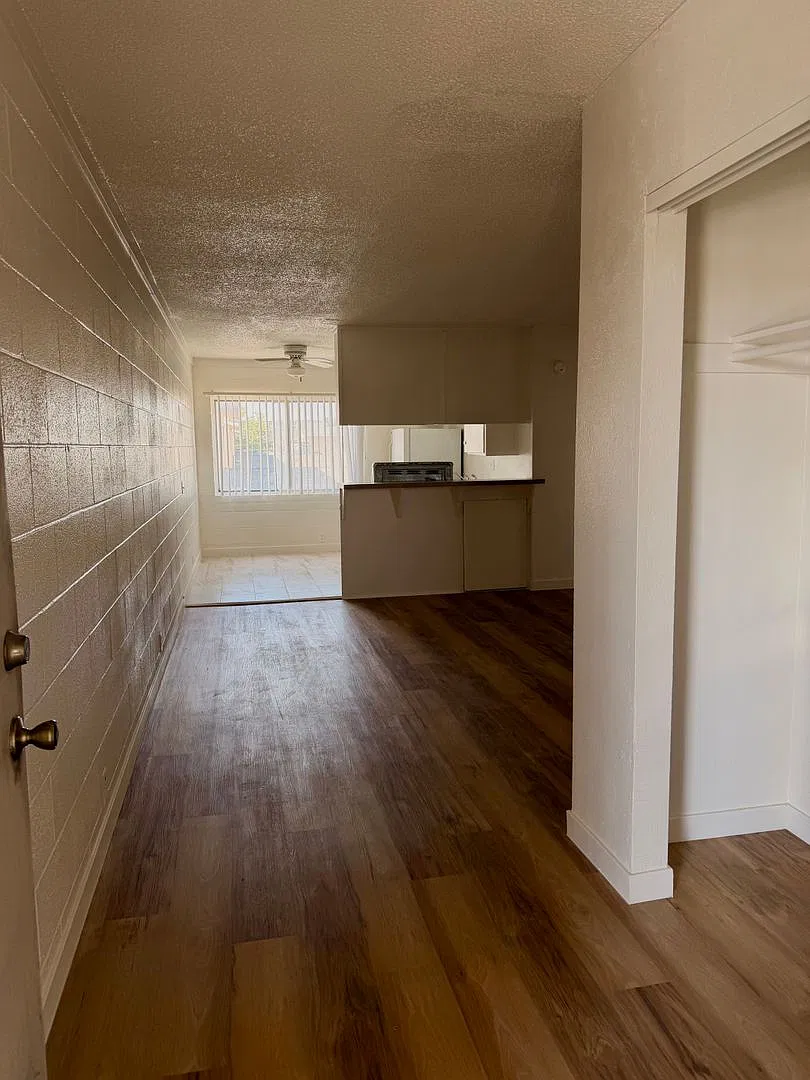 770 Mark Ave — Photo 3