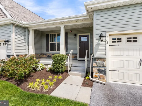 102 Harlow Pointe Ct, Landenberg, PA 19350
