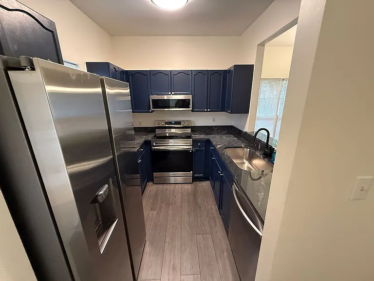 6366 Mallard View Ln — Photo 3