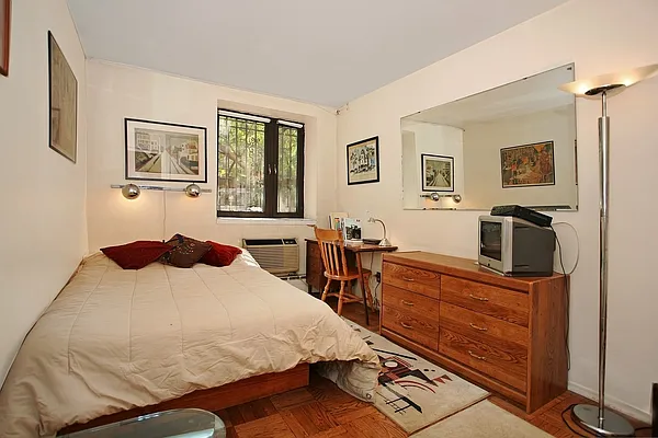 Sold by Corcoran | media 15