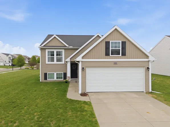 59103 Silvergrass Dr, Mattawan, MI 49071