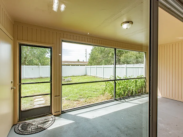 7346 Carrier Rd — Photo 16