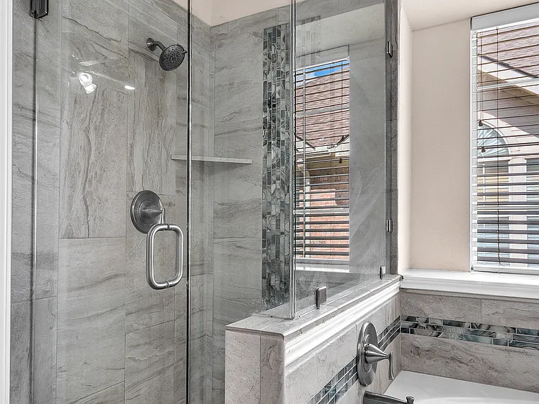10809 River Oaks Dr — Photo 27