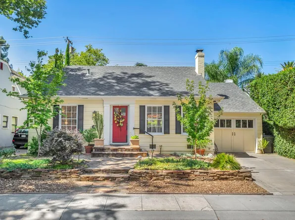 1512 40th St, Sacramento, CA 95819