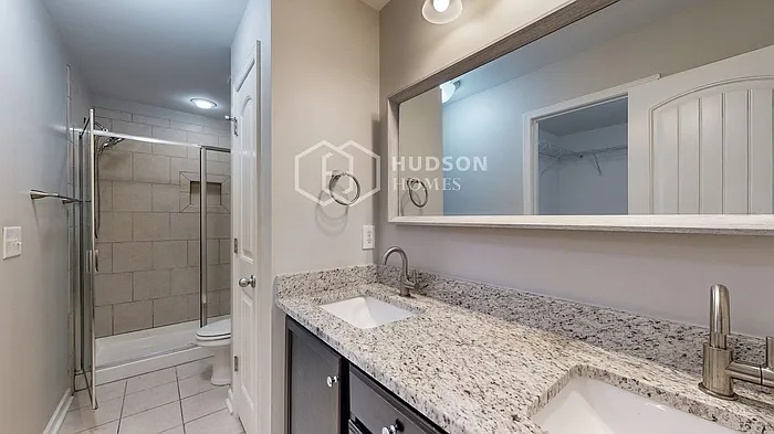 108 Hollow Ct — Photo 15