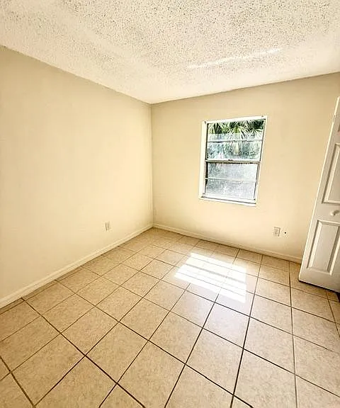 2245 Crubo Ave — Photo 4