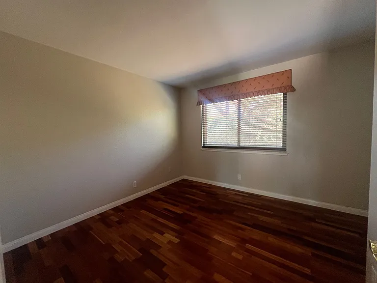 2732 Nantucket Pl — Photo 28