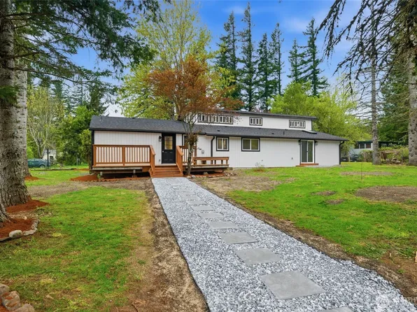 35224 312th Way SE, Enumclaw, WA 98022