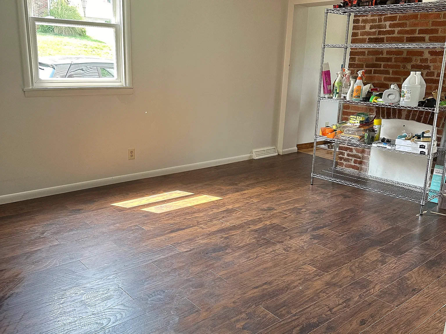 2 bed, 992 sqft, $1,300 — Photo 2