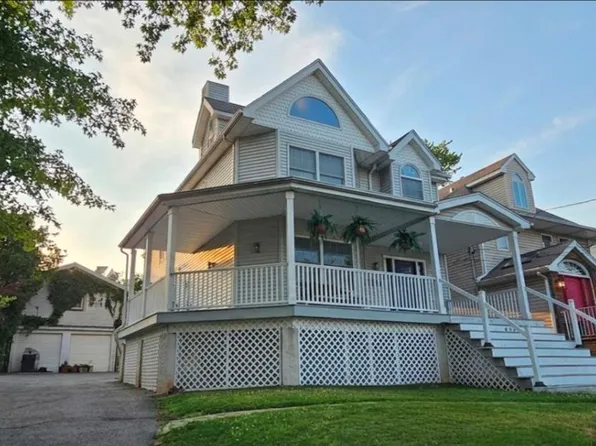 616 Hackensack St, Carlstadt, NJ 07072