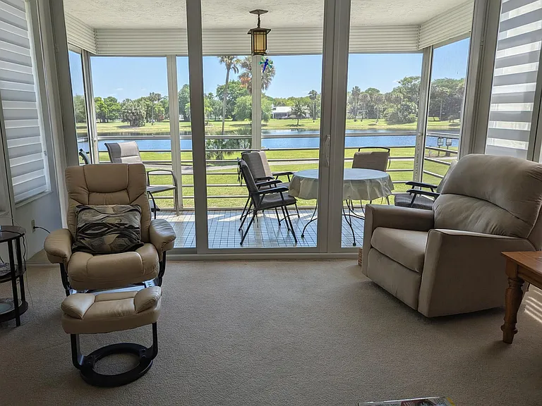 804 Cypress Blvd #208 — Photo 2