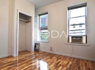 266 Nassau Ave APT 2R, Brooklyn, NY 11222