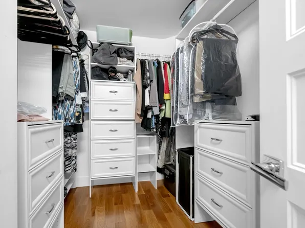 807 Edgewood Lane image 19 of 37