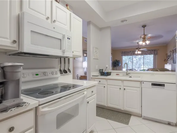 14521 Farrington Way APT 203, Fort Myers, FL 33912