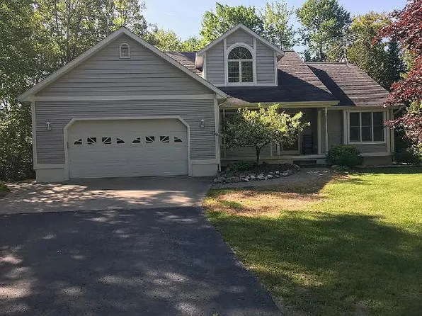 15050 Harmony Ln, Cheboygan, MI 49721