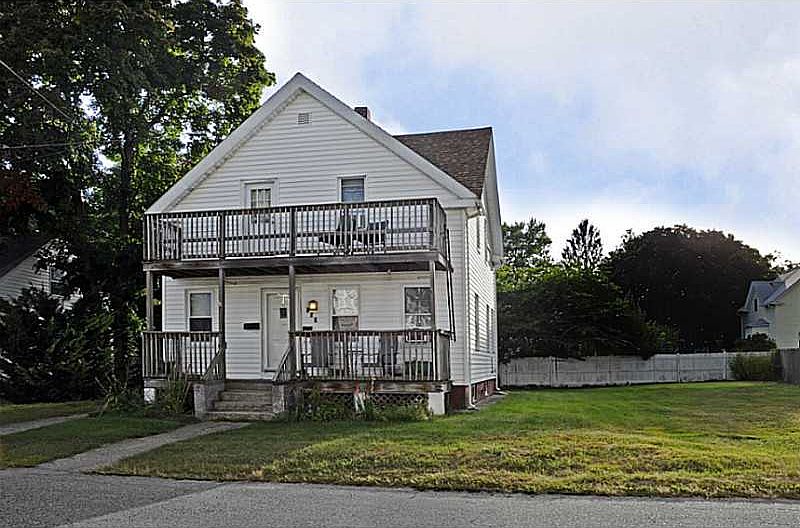 2nd image of 109 Forest Ave