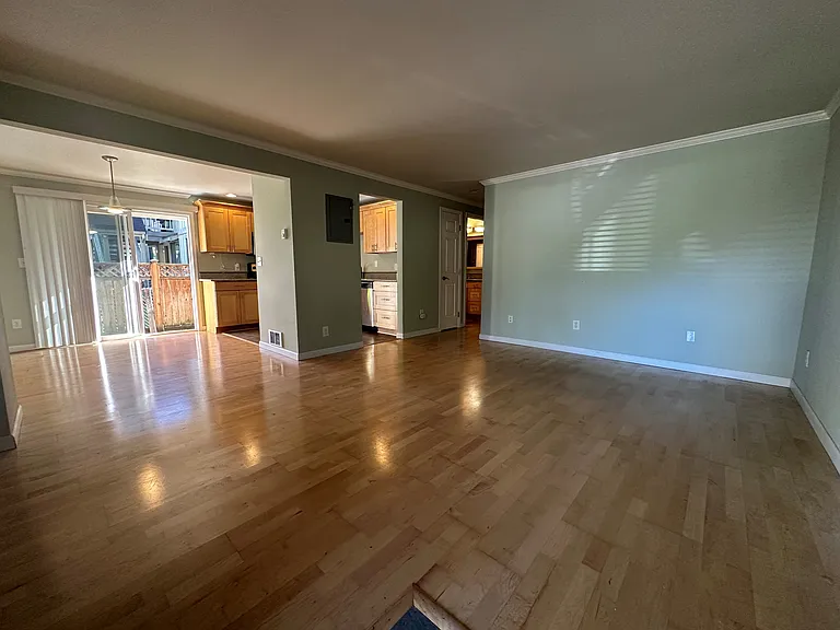 415 Healy Ave S #111-1 — Photo 4