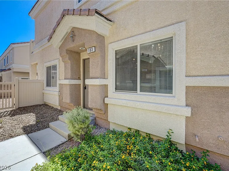 5507 Big Red Ct #103 — Photo 2