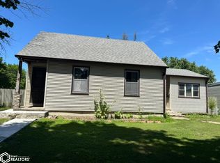 1141 Walnut St, Webster City, IA 50595