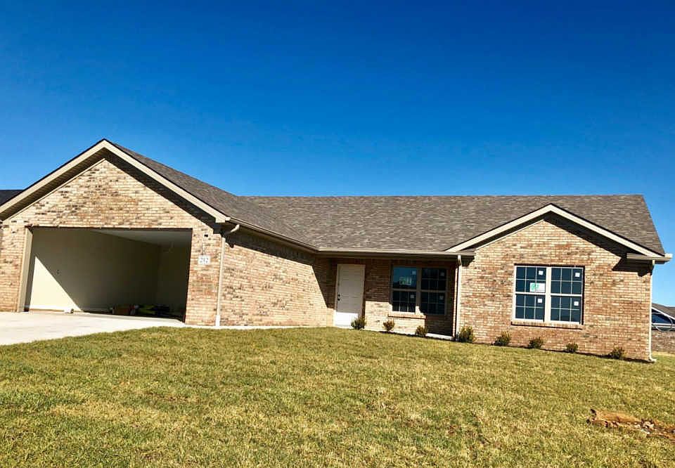 1st image of 216 Amaryllis Dr
