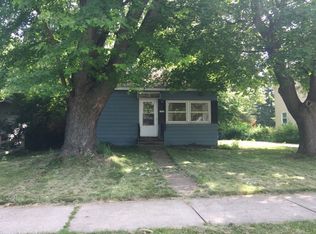 1720 Georgia St, Oshkosh, WI 54902