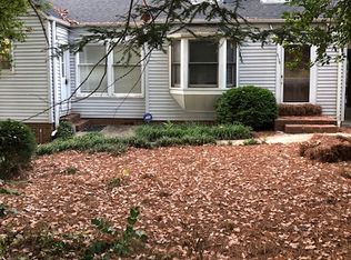 5130 Robinhood Rd, Winston Salem, NC 27106