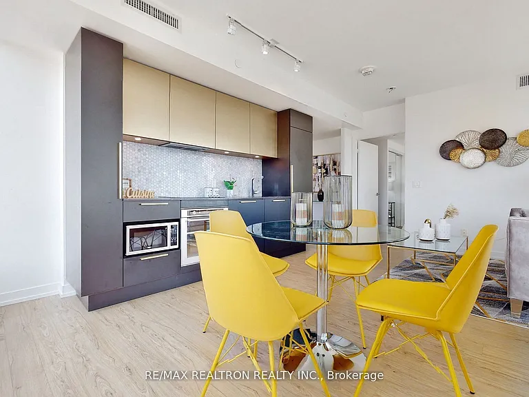 85 Wood St #2803 — Photo 9