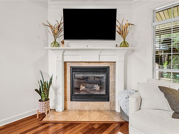 5th image of 7200 Bradshaw Ct