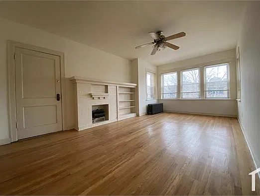 2 bed, 1000 sqft, $1,750 — Photo 3