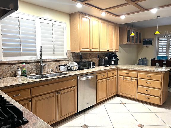 3rd image of 1455 Daveric Dr
