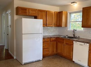 15 McCulley Pl, Uncasville, CT 06382