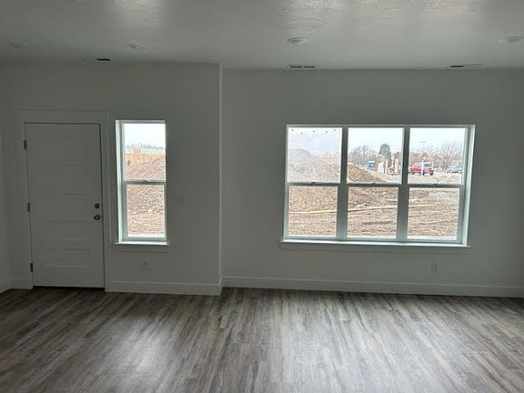 2nd image of 517 W 340 S