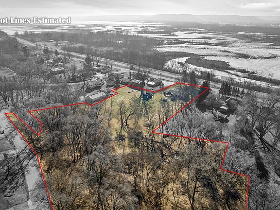 5th image of W394 Bluff Siding Rd